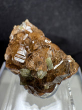 Load image into Gallery viewer, Garnet-16