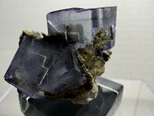 Load image into Gallery viewer, Fluorite-44