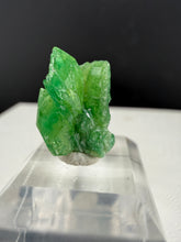 Load image into Gallery viewer, Vesuvianite-34