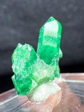 Load image into Gallery viewer, Vesuvianite-04