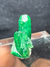 Load image into Gallery viewer, Vesuvianite-04