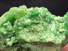 Load image into Gallery viewer, Vesuvianite-05