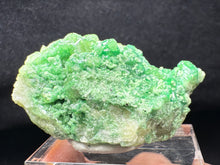 Load image into Gallery viewer, Vesuvianite-05