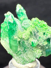 Load image into Gallery viewer, Vesuvianite-06