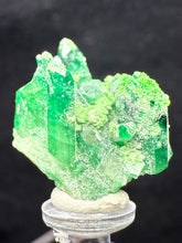 Load image into Gallery viewer, Vesuvianite-06
