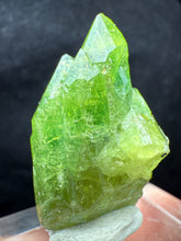 Load image into Gallery viewer, Vesuvianite-07