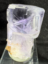 Load image into Gallery viewer, Fluorite-04
