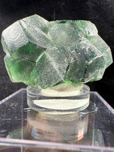Load image into Gallery viewer, Fluorite-05