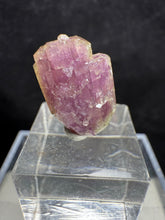 Load image into Gallery viewer, Vesuvianite-20