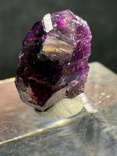 Load image into Gallery viewer, Vesuvianite-21