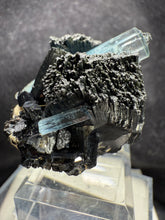 Load image into Gallery viewer, Aquamarine-01