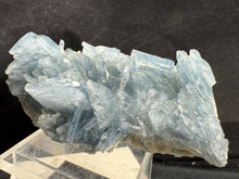 Load image into Gallery viewer, Barite-01