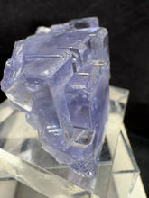 Load image into Gallery viewer, Fluorite-13
