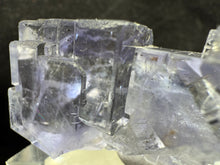 Load image into Gallery viewer, Fluorite-13