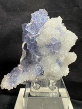 Load image into Gallery viewer, Fluorite-15