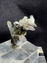 Load image into Gallery viewer, Epidote-02