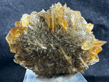 Load image into Gallery viewer, Gypsum-03