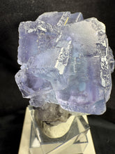 Load image into Gallery viewer, Fluorite-20