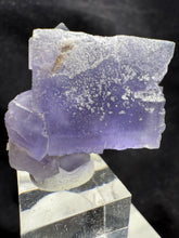 Load image into Gallery viewer, Fluorite-23