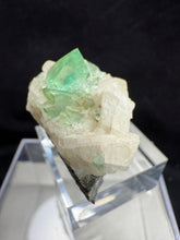 Load image into Gallery viewer, Fluorite-24