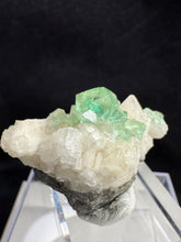 Load image into Gallery viewer, Fluorite-24