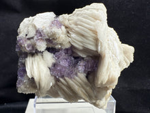Load image into Gallery viewer, Barite-02