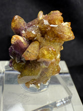 Load image into Gallery viewer, Vesuvianite-27