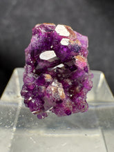 Load image into Gallery viewer, Vesuvianite-28