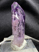 Load image into Gallery viewer, Amethyst-08