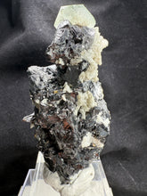 Load image into Gallery viewer, Fluorite-36