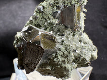 Load image into Gallery viewer, Sphalerite-01