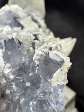 Load image into Gallery viewer, Calcite-04