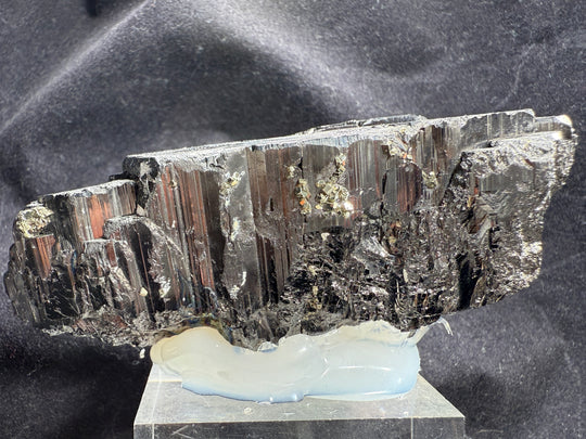 Ferberite-01
