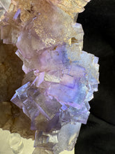 Load image into Gallery viewer, Fluorite-37
