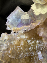 Load image into Gallery viewer, Fluorite-37