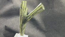 Load and play video in Gallery viewer, Epidote-03