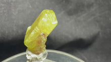 Load and play video in Gallery viewer, Vesuvianite-31
