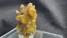 Load and play video in Gallery viewer, Vesuvianite-27