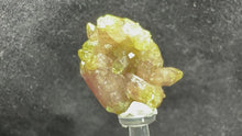 Load and play video in Gallery viewer, Vesuvianite-12