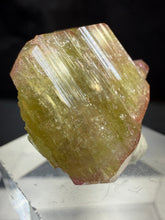 Load image into Gallery viewer, Vesuvianite-33
