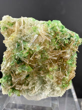 Load image into Gallery viewer, Vesuvianite-36
