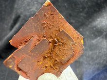 Load image into Gallery viewer, Wulfenite-05
