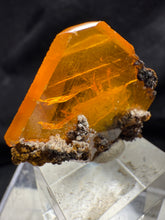 Load image into Gallery viewer, Wulfenite-03
