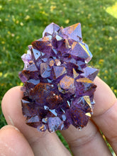 Load image into Gallery viewer, 21 Amethysts Moon Light Mine, Thunder Bay, Ontario, Canada

