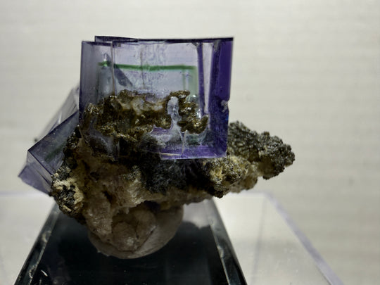 Fluorite-44