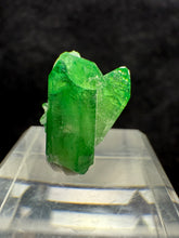Load image into Gallery viewer, Vesuvianite-32
