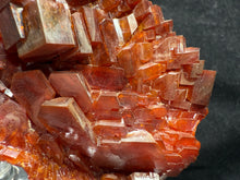 Load image into Gallery viewer, Vanadinite-01
