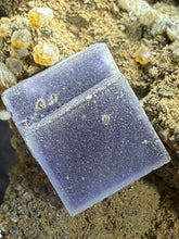 Load image into Gallery viewer, Fluorite-06
