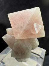 Load image into Gallery viewer, Fluorite-10
