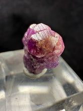 Load image into Gallery viewer, Vesuvianite-22
